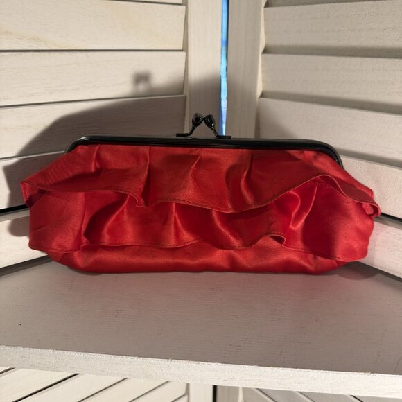 Hollywould for Target Red Satin Clutch 10x5 Ruffle Frame Chain Strap - Picture 2 of 5